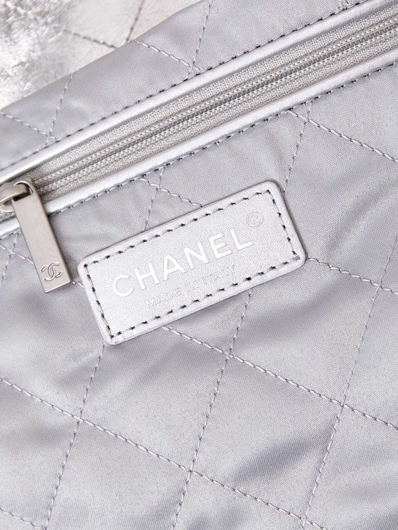 Chanel Hobo 22 Bags